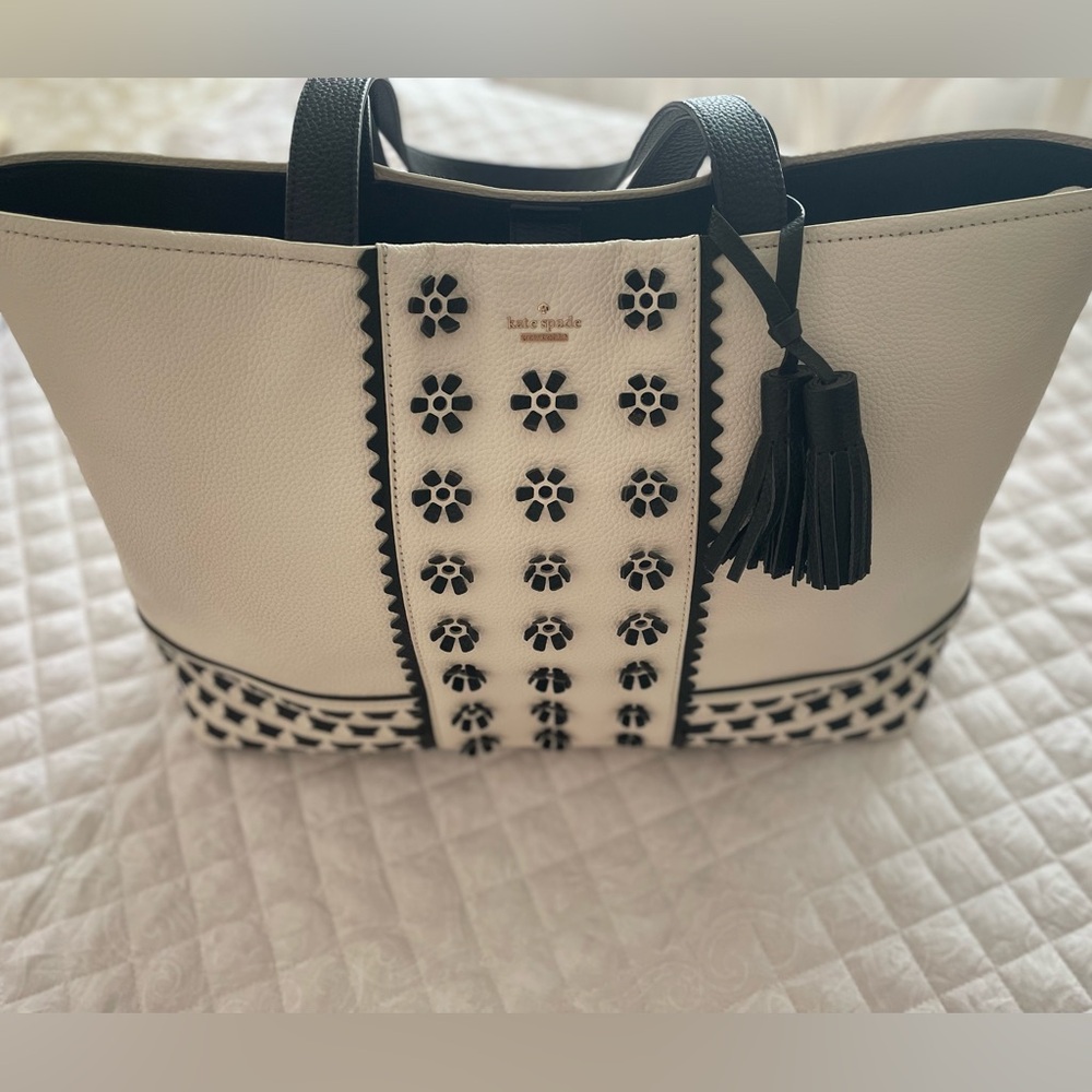 Kate Spade Bryant Court Aden Large Tote